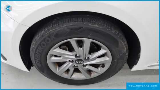 KIA K5 2.0 LPI RENTAL CAR