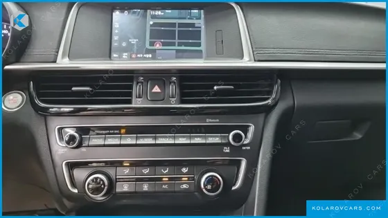 KIA K5 2.0 LPI RENTAL CAR