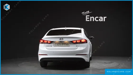 HYUNDAI ELANTRA (AVANTE) 1.6 GDI SMART