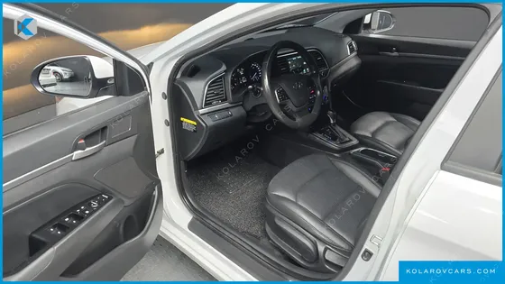 HYUNDAI ELANTRA (AVANTE) 1.6 GDI SMART