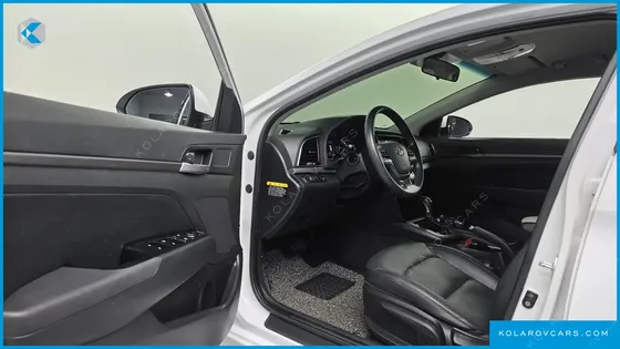HYUNDAI ELANTRA (AVANTE) 1.6 GDI MODERN