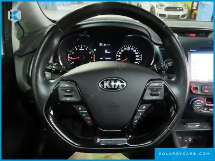 KIA K3 TRENDY