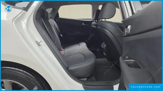 KIA K5 2.0 LPI RENTAL CAR