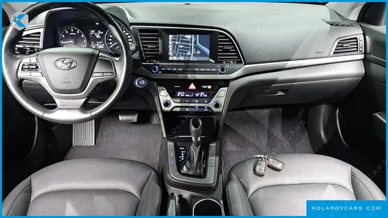 HYUNDAI ELANTRA (AVANTE) 1.6 GDI SMART