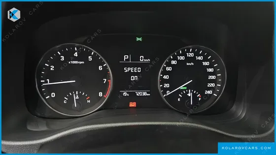 HYUNDAI ELANTRA (AVANTE) 1.6 LPI SMART (RENTAL CAR)