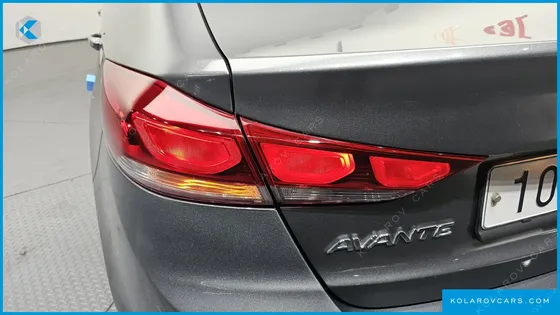 HYUNDAI ELANTRA (AVANTE) 1.6 LPI SMART (RENTAL CAR)