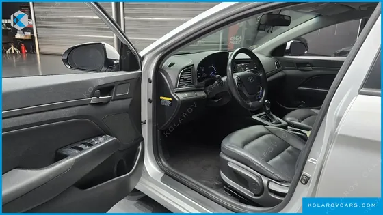 HYUNDAI ELANTRA (AVANTE) 1.6 GDI SMART