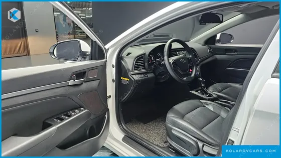 HYUNDAI ELANTRA (AVANTE) 1.6 GDI VALUE PLUS