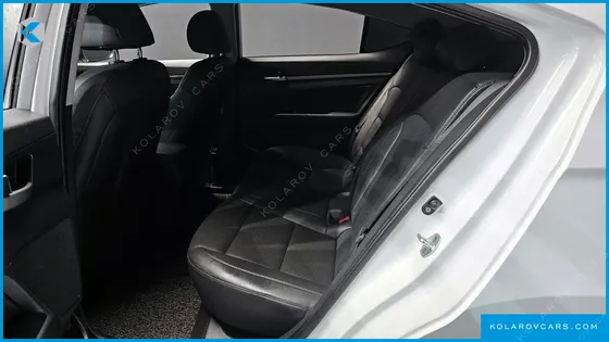 HYUNDAI ELANTRA (AVANTE) 1.6 GDI VALUE PLUS