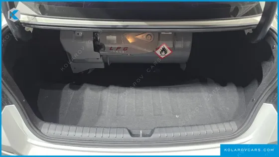 KIA K5 2.0 LPI RENTAL CAR