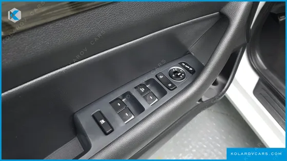 HYUNDAI SONATA 2.0 SMART