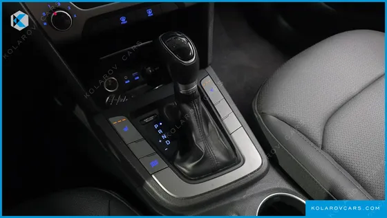 HYUNDAI ELANTRA (AVANTE) 1.6 GDI VALUE PLUS