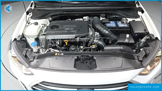 HYUNDAI ELANTRA (AVANTE) 1.6 E-VGT SMART