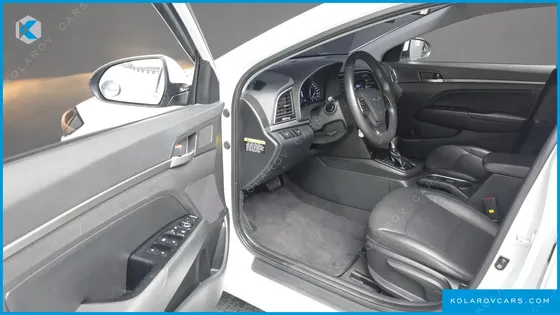 HYUNDAI ELANTRA (AVANTE) 1.6 E-VGT SMART