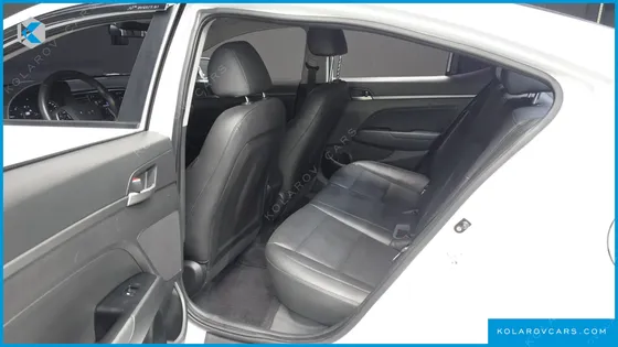 HYUNDAI ELANTRA (AVANTE) 1.6 E-VGT SMART