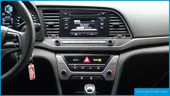 HYUNDAI ELANTRA (AVANTE) 1.6 E-VGT SMART