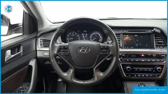 HYUNDAI SONATA 2.0 CARE+