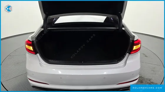 HYUNDAI SONATA 2.0 CARE+