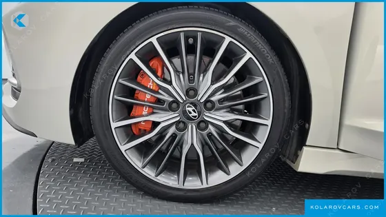HYUNDAI ELANTRA (AVANTE) 1.6 TURBO SPORT