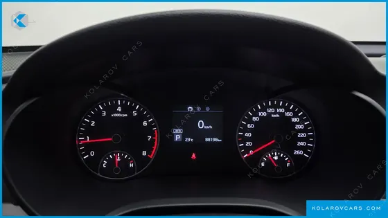 KIA K5 2.0 LPI RENTAL CAR