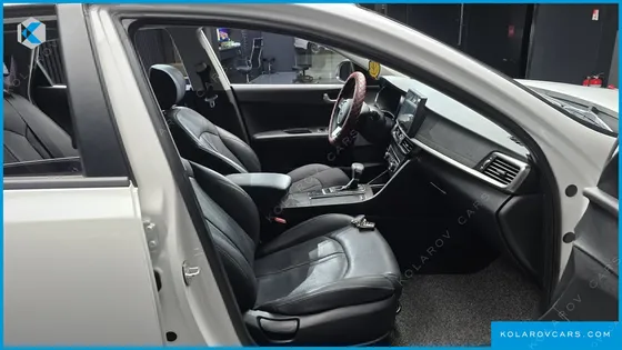 KIA K5 2.0