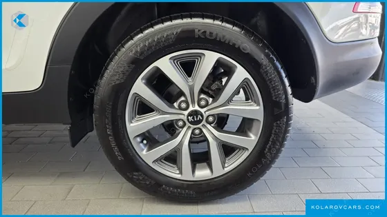 KIA SPORTAGE DIESEL 2WD LUXURY