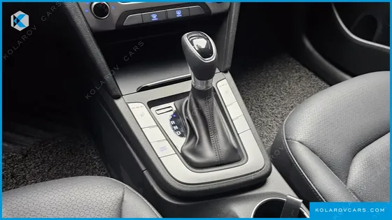 HYUNDAI ELANTRA (AVANTE) 1.6 GDI VALUE PLUS