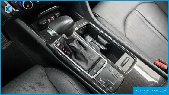 KIA K5 2.0 LPI RENTAL CAR