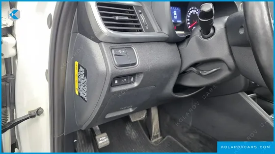 KIA K5 2.0 LPI RENTAL CAR