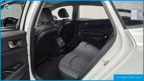 KIA K5 2.0 LPI RENTAL CAR