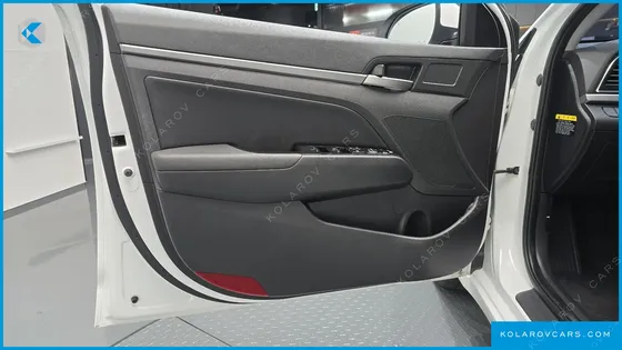 HYUNDAI ELANTRA (AVANTE) 1.6 GDI VALUE PLUS