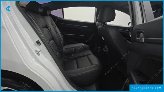 HYUNDAI ELANTRA (AVANTE) 1.6 GDI VALUE PLUS