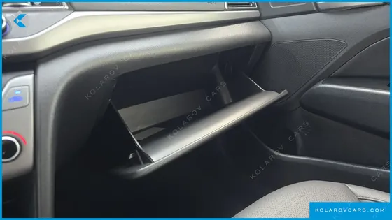HYUNDAI ELANTRA (AVANTE) 1.6 GDI VALUE PLUS