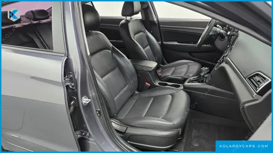 HYUNDAI ELANTRA (AVANTE) 1.6 GDI VALUE PLUS