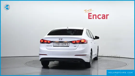 HYUNDAI ELANTRA (AVANTE) 1.6 GDI SMART