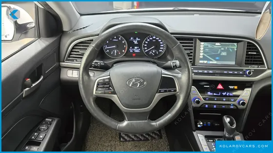 HYUNDAI ELANTRA (AVANTE) 1.6 GDI SMART