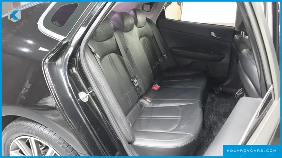 KIA K5 2.0 LPI RENTAL CAR