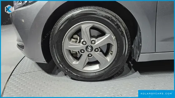 HYUNDAI ELANTRA (AVANTE) 1.6 GDI SMART