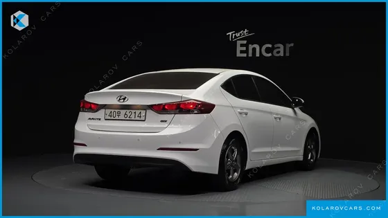 HYUNDAI ELANTRA (AVANTE) 1.6 GDI SMART