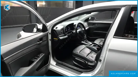 HYUNDAI ELANTRA (AVANTE) 1.6 GDI SMART