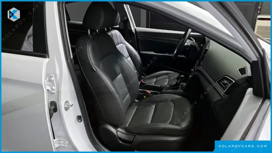 HYUNDAI ELANTRA (AVANTE) 1.6 GDI SMART