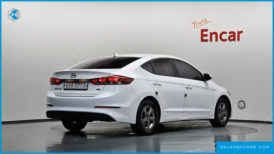 HYUNDAI ELANTRA (AVANTE) 1.6 GDI SMART