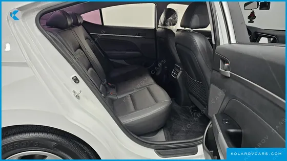 HYUNDAI ELANTRA (AVANTE) 1.6 GDI SMART