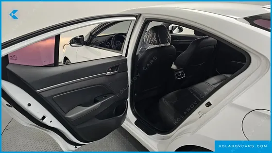 HYUNDAI ELANTRA (AVANTE) 1.6 GDI SMART