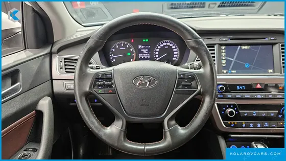 HYUNDAI SONATA 2.0 CARE+