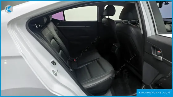 HYUNDAI ELANTRA (AVANTE) 1.6 GDI VALUE PLUS