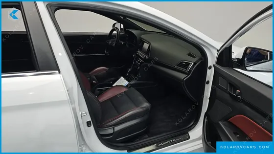 HYUNDAI ELANTRA (AVANTE) 1.6 TURBO SPORT
