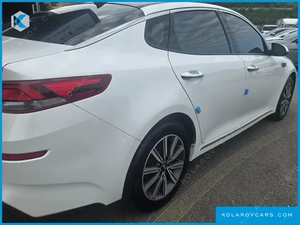 KIA K5 2.0 LPI RENTAL CAR