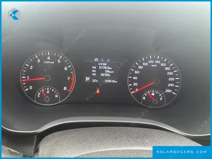 KIA K5 2.0 LPI RENTAL CAR