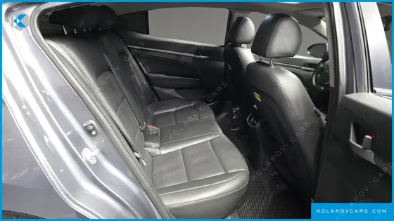 HYUNDAI ELANTRA (AVANTE) 1.6 GDI SMART